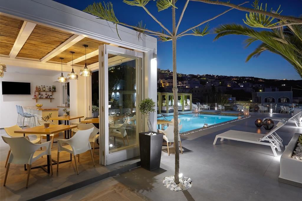 Callia Retreat Suites - Adults Only Fira  Dış mekan fotoğraf