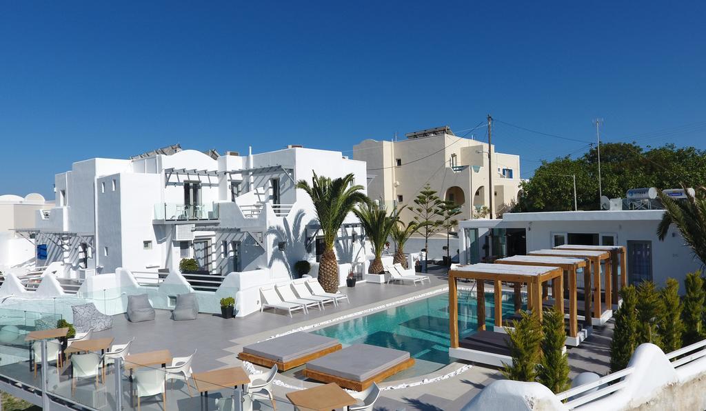 Callia Retreat Suites - Adults Only Fira  Dış mekan fotoğraf