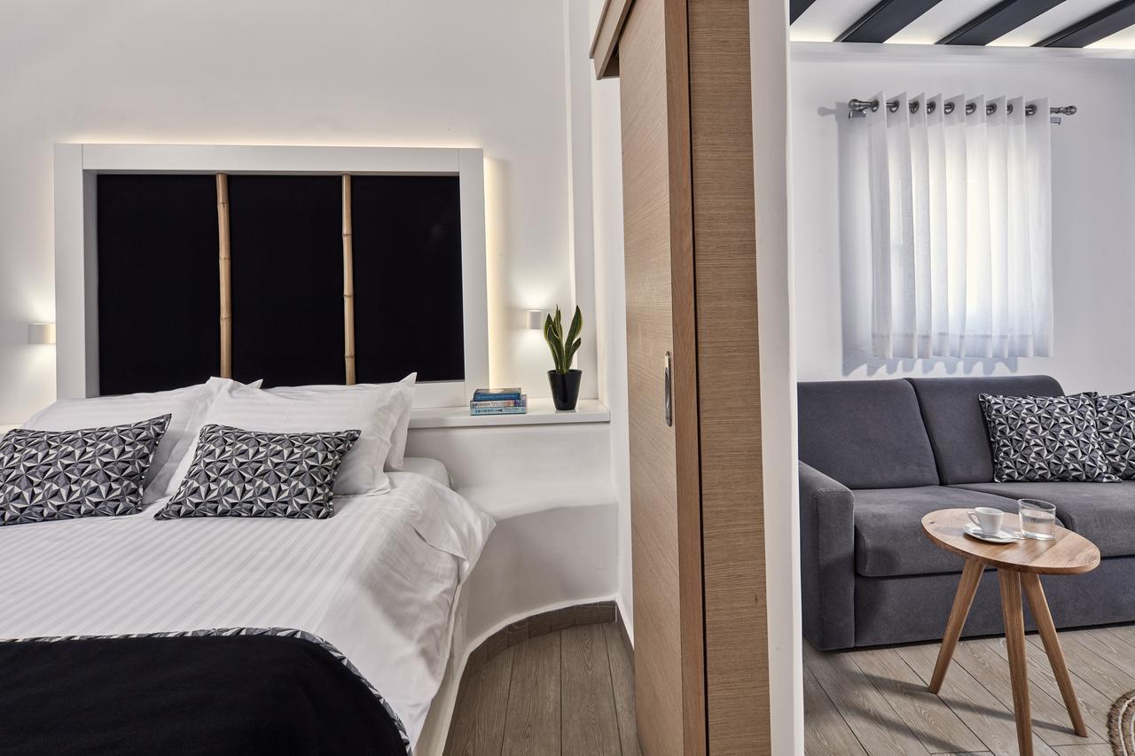 Callia Retreat Suites - Adults Only Fira  Dış mekan fotoğraf